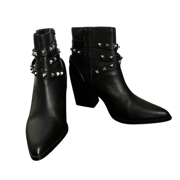 Steve Madden Black Leather Silver Studded Pointed Toe Cala Boots Size 9.5 - Picture 1 of 8